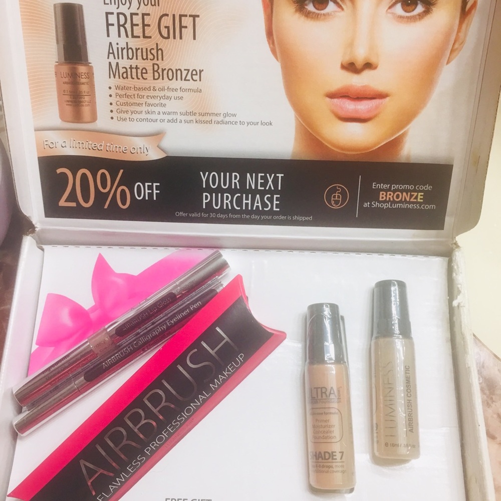 Luminess air makeup